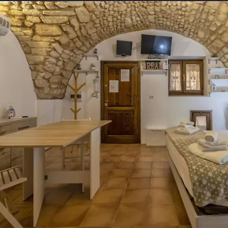 Apartman Stone Charm Sassari